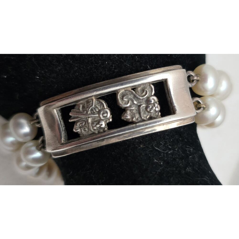 Vintage Mayan Head Sterling Silver Pearl Bracelet 5/8" Wide Signed MO - Picture 2 of 11